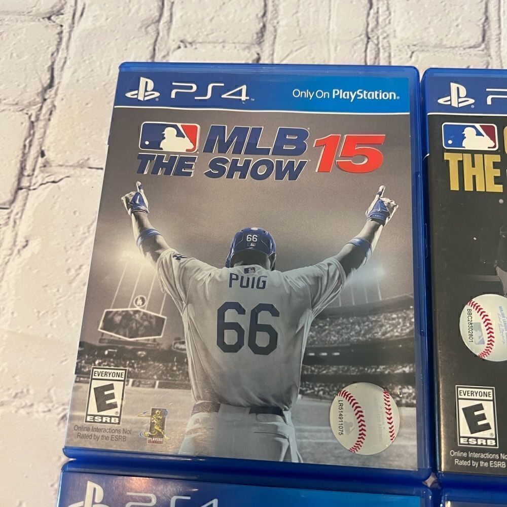 PS4 MLB Games Bundle - Picture 3 of 7
